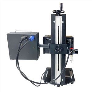 Macchine per incidere i metalli